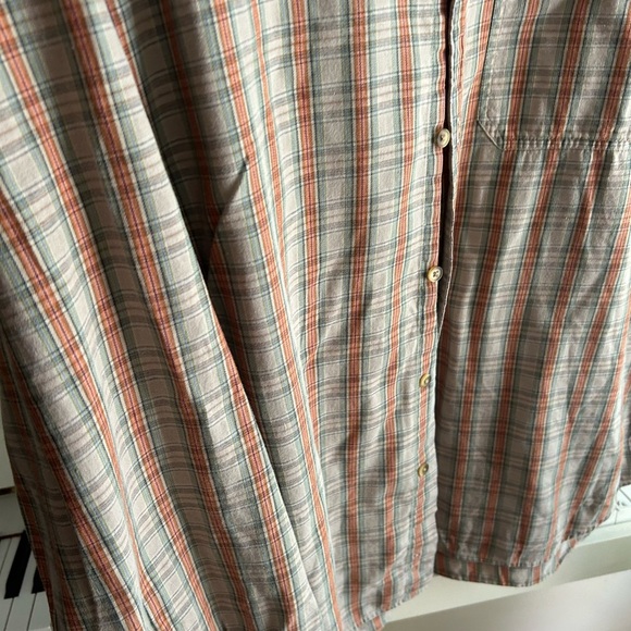 Levi's Tan and Orange Plaid Casual Shirt XL - Picture 11 of 16
